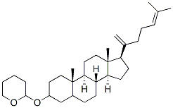CAS 登录号：127650-85-5， 2-[[(3S,5S,10S,13S,17R)-10,13-二甲基-17-(6-甲基庚-1,5-二烯-2-基)-2,3,4,5,6,7,8,9,11,12,14,15,16,17-十四氢-1H-环戊二烯并[a]菲-3-基]氧基]四氢吡喃