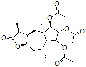 CAS 登录号：62121-29-3， (3S)-5beta,6alpha,7alpha-三乙酰氧基-3aalpha,4,4a,5,6,7,7aalpha,8,9,9aalpha-十氢-3beta,4abeta,8alpha-三甲基薁并[6,5-b]呋喃-2(3H)-酮