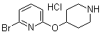 2-Bromo-6-(4-piperidinyloxy)pyridine hydrochloride molecular structure (CAS 1159815-93-6)