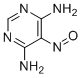 5-亚硝基嘧啶-4,6-二胺分子结构 (CAS 61908-15-4)